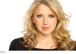 Nina Arianda.jpg